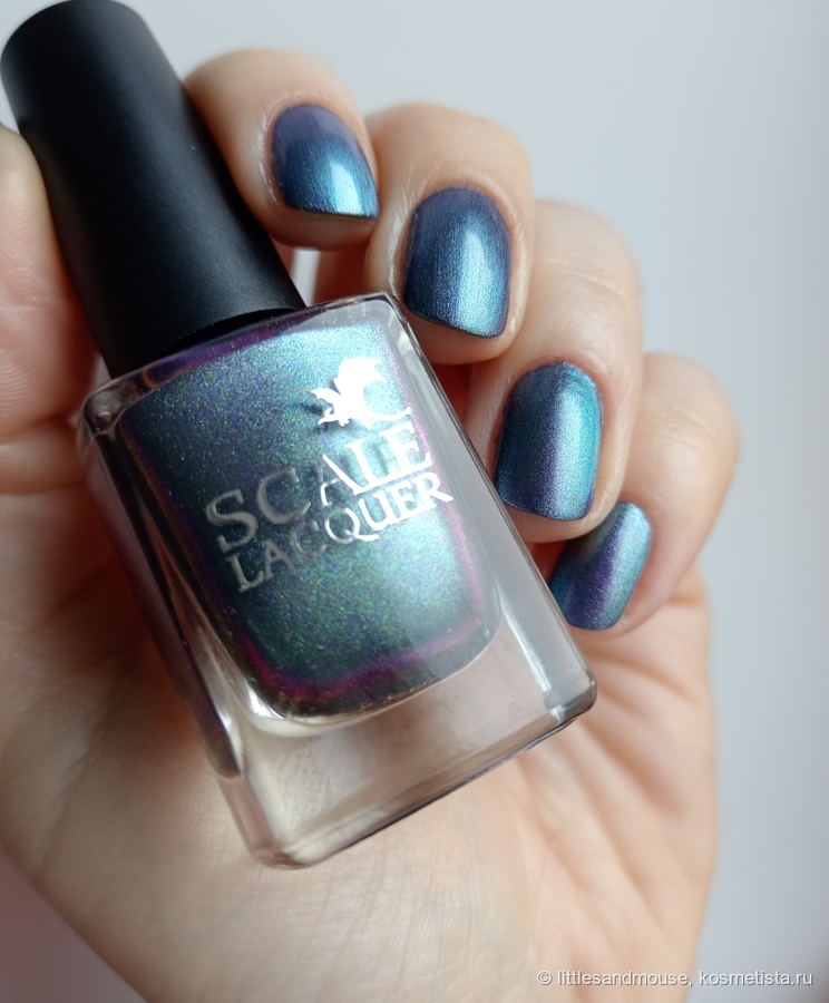 Тут лак кажется более голубым