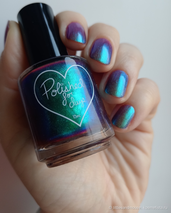 Здесь опять цвета насыщеннее и холоднее