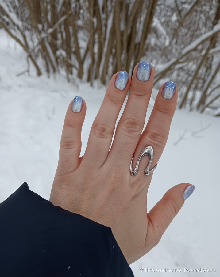 Лак идеально вписывается в зимний пейзаж