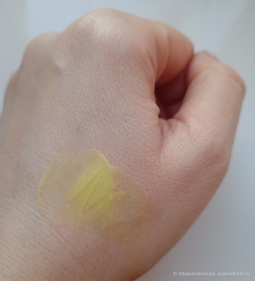 Распределила по руке