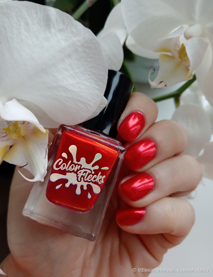 Рядом с окном