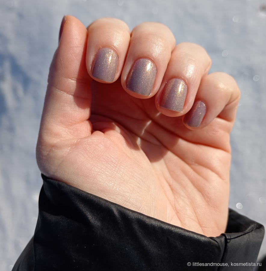 На солнце шиммер очень красиво искрит