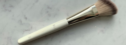 Пусть этот лес кистей и не самый густой, но зато очень любимый: мои фавориты для макияжа лица