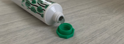 Летний холодок для лица - маска Yves Rocher Purifying Gel Mask with organic peppermint