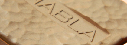 Бронзер от Nabla, который потеснил в моей косметичке бессменного любимчика от Physician's Formula