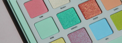 Такая очаровательная снаружи, а какая же она внутри? Обзор Pastel Palette от Natasha Denona