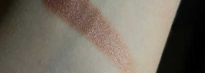 Новинка от бренда Charlotte Tilbury - однушка Hypnotising Pop Shots в оттенке Rose Gold