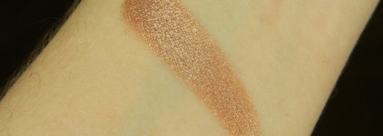 Новинка от бренда Charlotte Tilbury - однушка Hypnotising Pop Shots в оттенке Rose Gold