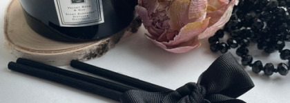 Ароматная роза, спокойный уд и шоколадные оттенки, атмосферный аромат на будущий сезон: Jo Malone Diffuser Velvet Rose & Oud