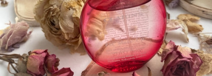 Фиксатор макияжа, что за зверь? Розовая эстетика Clarins Fix’ Make-Up Long-Lasting Make Up Hold