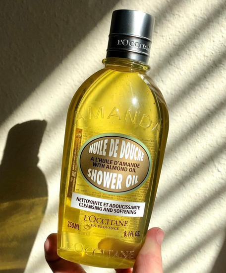 Миндальная вуаль от L'Occitane Almond Cleansing And Soothing Shower Oil