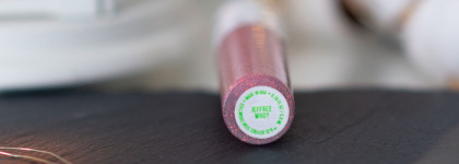 Идеальная матовая помада Jeffree Star Cosmetics Velour Liquid Lipstick в оттенке Jeffree Who?