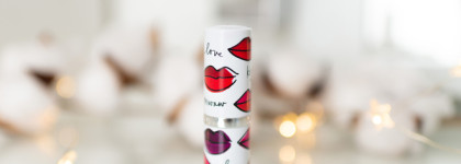 Clinique Long Last Soft Matte Lipstick в красном оттенке 45 Matte Crimson