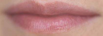 Свои губы, только лучше с новинкой - блеском для губ Luxvisage Icon Lips Glossy Volume в оттенке 506 Caramel Beige
