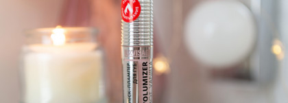 Luxvisage Lip Volumizer Hot Vanilla в оттенке 302 Milky Pink делает свои губы лучше