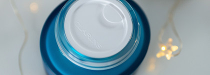 Увлажняющие дневной и ночной кремы Clarins Hydra-Essentiel для любого типа кожи