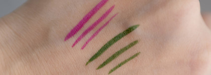 Подводка с кистью Beauty Bomb UFO Conspiracy 25 Frame Eyeliner в оттенках 01 и 02