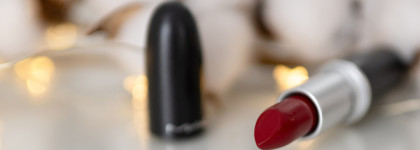 Идеальный красный MAC Matte Lipstick 612 Russian Red