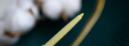 Нежно-желтый каял B.colour Longwear kajal eyeliner в оттенке 06 Yellow