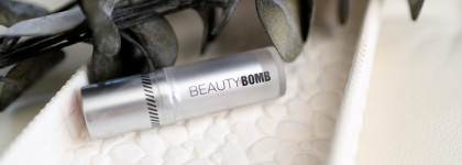 Губная помада Beauty Bomb Robochic в оттенке 03 Cyber Glam