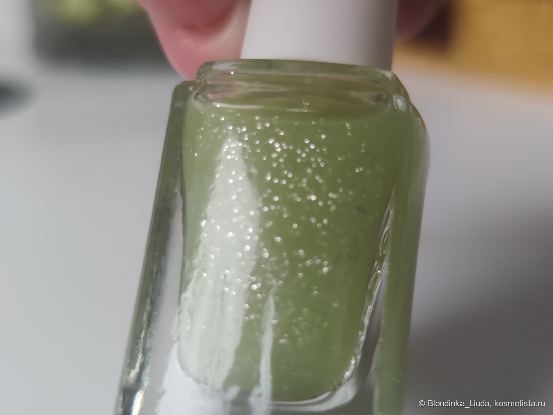 показываю серебристый шиммер