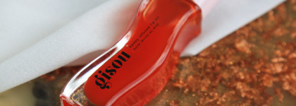 Лучшее масло для губ: Honey Infused Lip Oil в оттенке Mango Passion Punch от Gisou