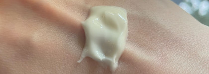 Избавление от сухости вместе с молочком для тела Expert Reparation Repair Lotion Extra Dry Skin от Yves Rocher