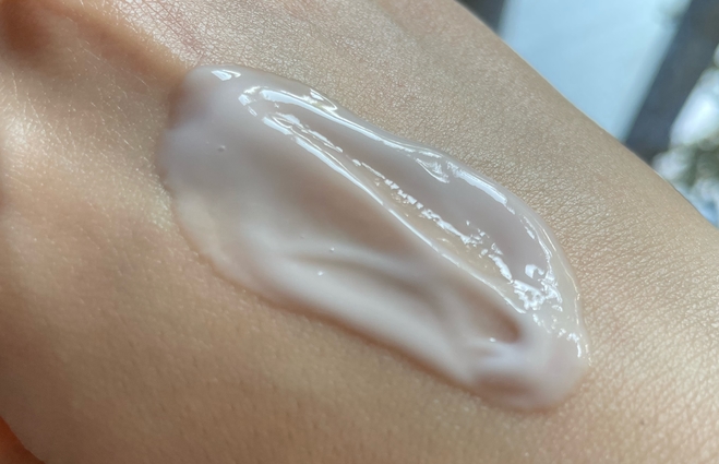 Лавандовое искушение с Relaxing Body Lotion Lavandin Blackberry от Yves Rocher