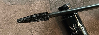 Удлиняющая и подкручивающая тушь для ресниц Catchy Eyes Mascara от Aravia professional в оттенке 02 mascara curly