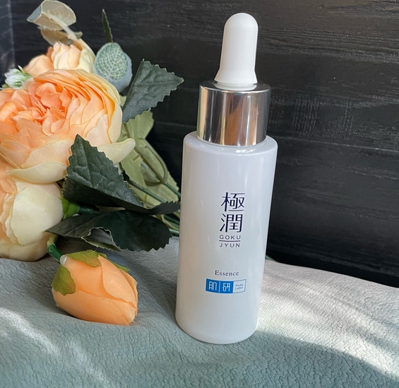 Увлажняющая эссенция с четырьмя типами гиалуроновой кислоты Hada Labo Gokujyun Hydrating Essence, 30 гр