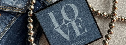 Весенняя лимитка от Artdeco-двухцветные румяна The Denim Edit Blush Couture в оттенке denim beauty