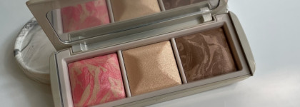 Хайповый продукт этого лета - палетка для лица Highlighter/Blush/Sculptor от Shik в оттенке 02