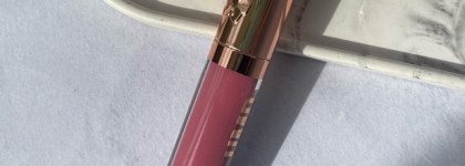 Свои губы, только лучше: Блеск-плампер для губ Stellary Lip Plumping Gloss Poison Kiss в оттенке 03 Sweet Sin