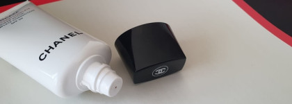 Тон и SPF в одном флаконе? Chanel CC Cream complete correction SPF 50 # 20 Beige