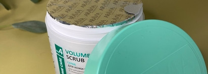 Говорю и показываю: уход за кожей головы от Aravia Professional