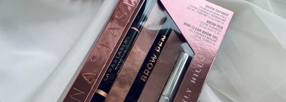 Anastasia Beverly Hills Fuller Looking and Dimensional Brows Kit (taupe)