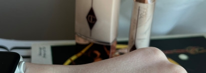 Лучшее макияжное за 2022