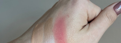 Лучшее макияжное за 2022