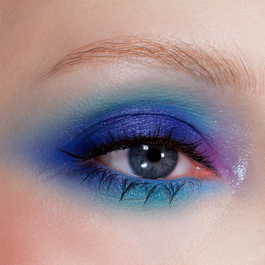 Sample Beauty "The Plush" palette.