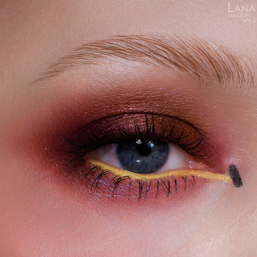 Pastel "Show your game" waterproof gel eye pencil