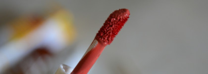 Мое знакомство с брендом Chupa Chups: тинт для губ Lip Locker и жидкие тени Bling Bling eyes