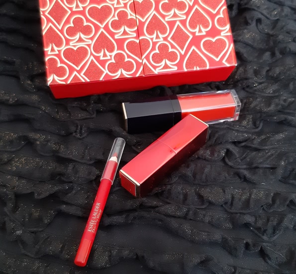 Estee lauder Lady luck red lips