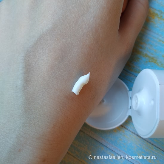 Мятно-цитрусовый коктейль для ваших ног! The Body Shop Peppermint Cooling & Reviving Foot Spray и Dermosil Spa&Sauna Foot Cream Shea