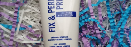 Праймер, блёстки и еще раз блёстки! Тени-лайнер Rimmel Wonder Swipe в оттенках 002 Instafamous и 008 Crush on you, а также праймер для лица Rimmel Fix & Perfect Primer