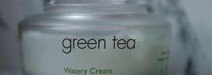 Один из осенне-зимних помощников - крем для лица It's Skin Green Tea Watery Cream