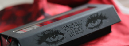 Jeffree Star F*ck Proof Mascara - ужасная на фото и носибельная в жизни