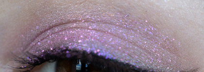 Эпичный набор сияшек. Jeffree Star Sacred Glass