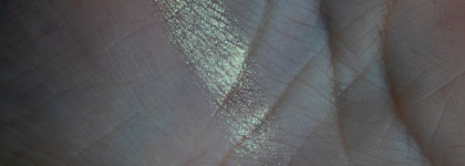 Экстра сияние: хайлайтер Jeffree Star Extreme Frost в оттенке Stripper Magic