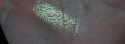 Экстра сияние: хайлайтер Jeffree Star Extreme Frost в оттенке Stripper Magic