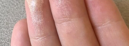 3 звёздочки моей косметички: Camelia de Chanel, бантик Burberry silver shimmer и роза Smashbox+Vlada petal metal
